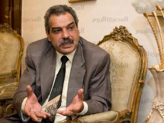 تنسيق بين وزارتى البيئة والبترول للسيطرة على بقعة الزيت بنهر النيل