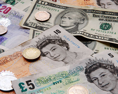 الاسترليني يتراجع لأدنى مستوى في 6 أسابيع أمام الدولار
