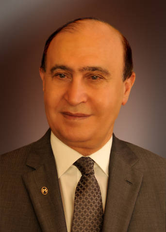 “مميش” : الملاحة لم تتأثر في القناة وانتشال لنش الصيد الذي غرق في بوغاز غرب بورسعيد