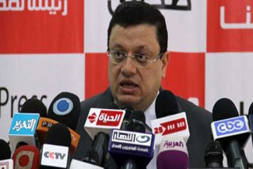 ياسر علي: الرئيس يسعى لجذب الاستثمارات الأجنبية لزيادة فرص العمل