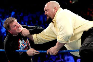 شايمس يواجه بيج شو فى أول عرض لـ”دابليو دابليو إي” في مصر