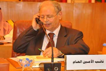 الجامعة العربية تؤكد دعمها لرفع تمثيل فلسطين بالأمم المتحدة لدولة غير عضو