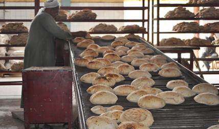 اليوم.. المخابز تناقش إسقاط الغرامات والتكلفة الجديدة لرغيف الخبز المدعم