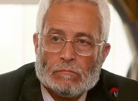 الهجوم على الغريانى بالتاسيسية بسبب ” النائب العام ” ووضع الهيئات القضائية فى الدستور