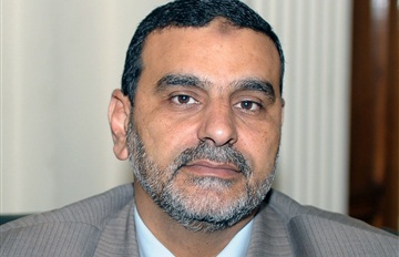 إستمرار إضراب ميناء السخنة و العمال يرفضون عرضا بتعويض المفصولين