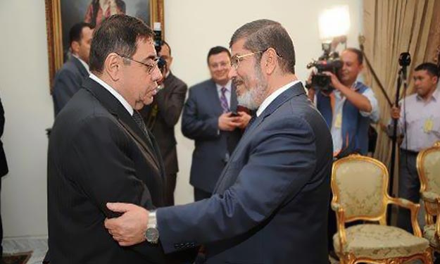 صدام مؤسسات الدولة يثير مخاوف المستثمرين