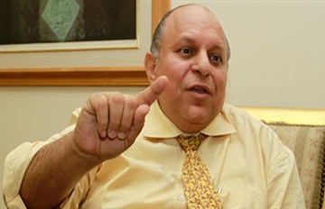 هانى محمود لـ”البورصة”: “الاتصالات” تدرس سيناريوهات اعادة تنظيم سوق “المحمول”و”الانترنت”و”الثابت”