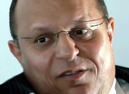 «الاتصالات» تدرس إنشاء بنية تحتية موحدة وإعادة تأجيرها لشركات «المحمول»