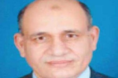 «الصلحاوى»: آلية جديدة للإفراج الجمركى عن السيارات «الدبل كابينة»