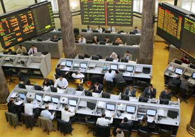 أسعار الفائدة علي سندات الخزانة تستأنف تراجعاتها القوية وتفقد 1%