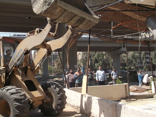 الجيزة تطارد إشغالات الطرق السريعة