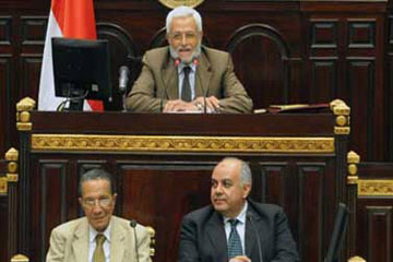 التأسيسية تحدد عدد أعضاء المحكمة الدستورية بـ11عضوا