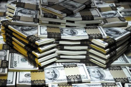 25 مليار دولار عجزا فى ميزانية الجزائر خلال 9 شهور