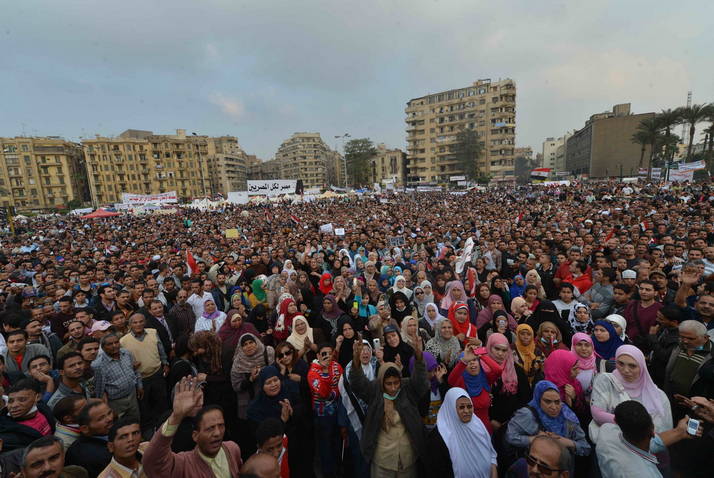 مسيرة”الوفد” تصل التحرير..والداخلية: لن نستخدم الخرطوش فى التعامل مع المتظاهرين