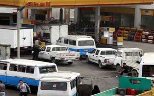 شكاوى من نقص السولار