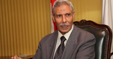 الرئيس مرسي يقبل استقالة وزير النقل