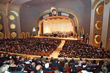 ثلاثة مصريين يفوزون بجوائز مهرجان الموسيقى العربية بالقاهرة