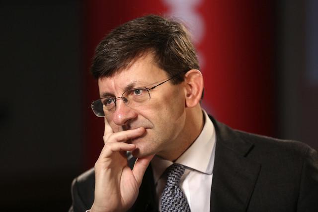 السوق الايطالية والاسبانية تزيد معاناة فودافون العالمية