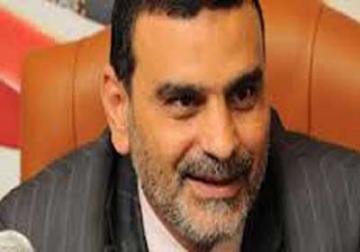 عمال ميناء “السخنة” يهددون باعادة الإضراب حال رفض “موانئ دبي” التحقيق مع المفصولين