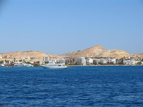 الحكومة تتيح 3 فرص للمستثمرين السياحيين فى البحر الأحمر