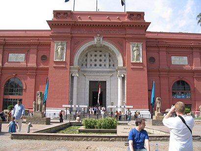 المتحف المصرى يستقبل 720 ألف زائر فى العيد ومليون جنيه إيرادات مطعم أمريكانا العائم