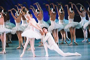 عرض باليه بحيرة البجع فى أوبرا فيينا