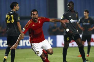 معوض الغائب الوحيد عن تشكيلة الأهلي امام الترجي بنهائي افريقيا