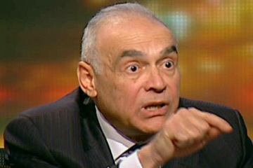 عمرو: الانتهاكات الإسرائيلية المتكررة تقوض فرص الحل السلمى