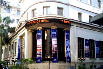 “المصرية للتمويل والاستثمار” : البورصة تتصدى لجني ارباح فى اكتوبر وارتفاع مشتريات العرب والاجانب