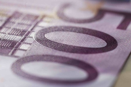 مجلس الاستقرار المالى يواجه تهديدات «صيرفة الظل»