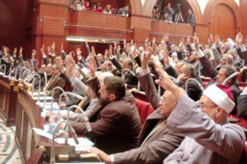 دعوى قضائية لإلغاء إحالة مسودة الدستور للرئيس وبطلان دعوة الاستفتاء