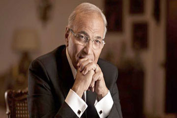 الجنايات ترفض طلب” الكسب” بالتحفظ على أموال أحمد شفيق وأسرته