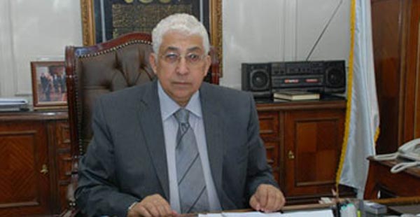 محافظ أسيوط : 134 ألف جنيه للمتوفي و70 ألفا للمصاب في حادث قطار منفلوط