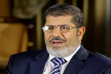 مرسي يبحث مع ميركل توسيع التعاون الاقتصادي وزيادة الاستثمارات