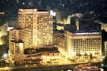 بناء جدار خرساني بمحيط شبرد وسميراميس