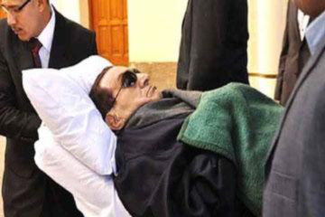 26 مارس الحكم فى دعوى الإفراج الصحي عن مبارك وتنازل مقيميها عنها