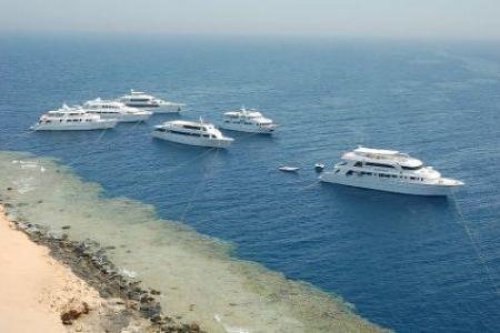 لجنة لحصر المنشآت السياحية والمحاجر بالبحر الأحمر