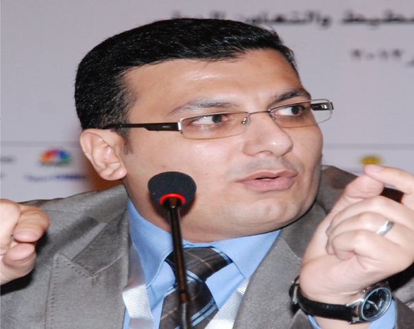 مستشار وزيرالمالية : إستراتيجية جديدة في الاستثمارات العامة بموازنة 2013 /2014