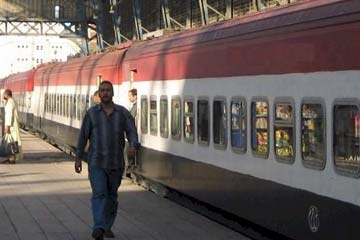 تخصيص عربة للسيدات ببعض القطارات من أول فبراير