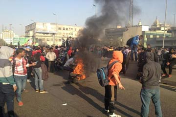 عودة المرور بكوبري أكتوبر لطبيعته بعد انتهاء مظاهرة الالتراس