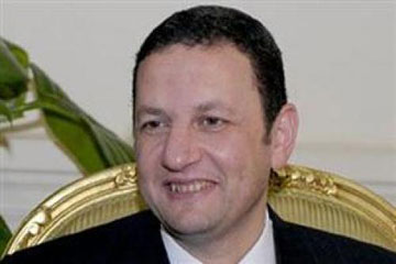 وزير التموين: تحرير سعر الدقيق لحل مشكلة الخبز المدعم