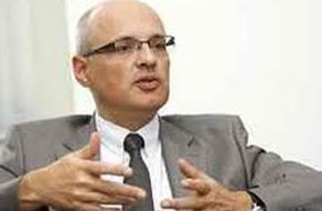 سفير سويسرا :هناك رغبة صادقة لرد الأموال المصرية المهربة فى البنوك السويسرية