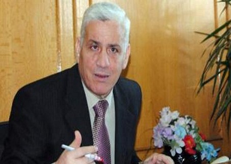 محافظ الاسماعيلية يؤكد على تعظيم الإستفادة من دعم الصندوق الإجتماعى للمشروعات الخدمية والتنموية بالمحافظة