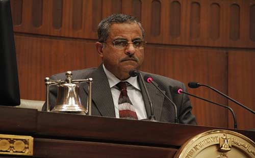 نواب الشورى يطالبون بصندوق سيادى للاموال المنهوبة ويتساءلون عن الاموال التى اعلن استردادها