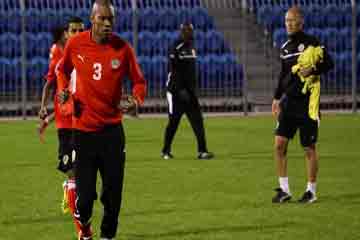 البحرين تسعى للانقضاض على اسود الرافدين بقبل نهائي كأس الخليج