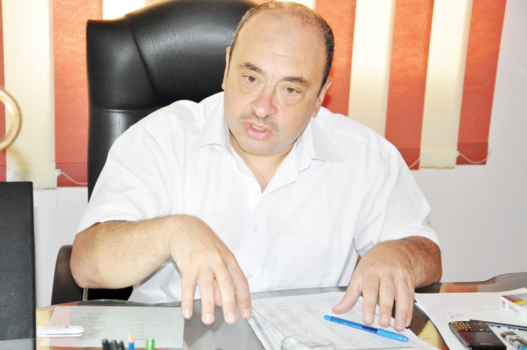 علاء السقطى رئيس جمعية مستثمرى بدر لـ «البورصة»: التغيير الوزارى لم يقدم جديداً.. والحكومة لم تقدم برنامجاً واضحاً للخروج من الأزمة