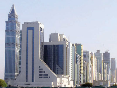 “مجموعة دبي” تتوصل لاتفاق مع البنوك المعترضة على إعادة الهيكلة