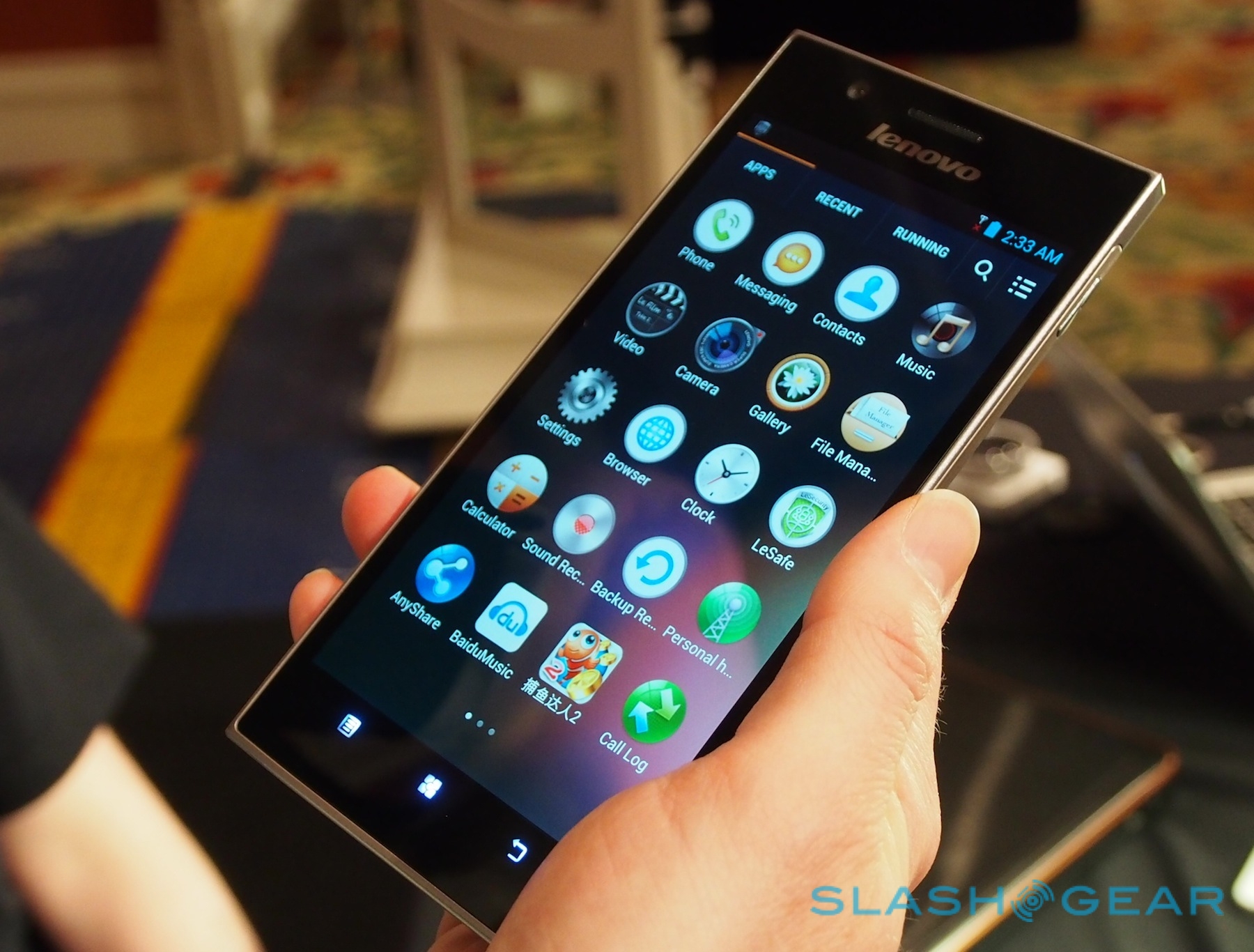 لينوفو تكشف عن هاتف ” كيه900 ” المزود بمعالج إنتل