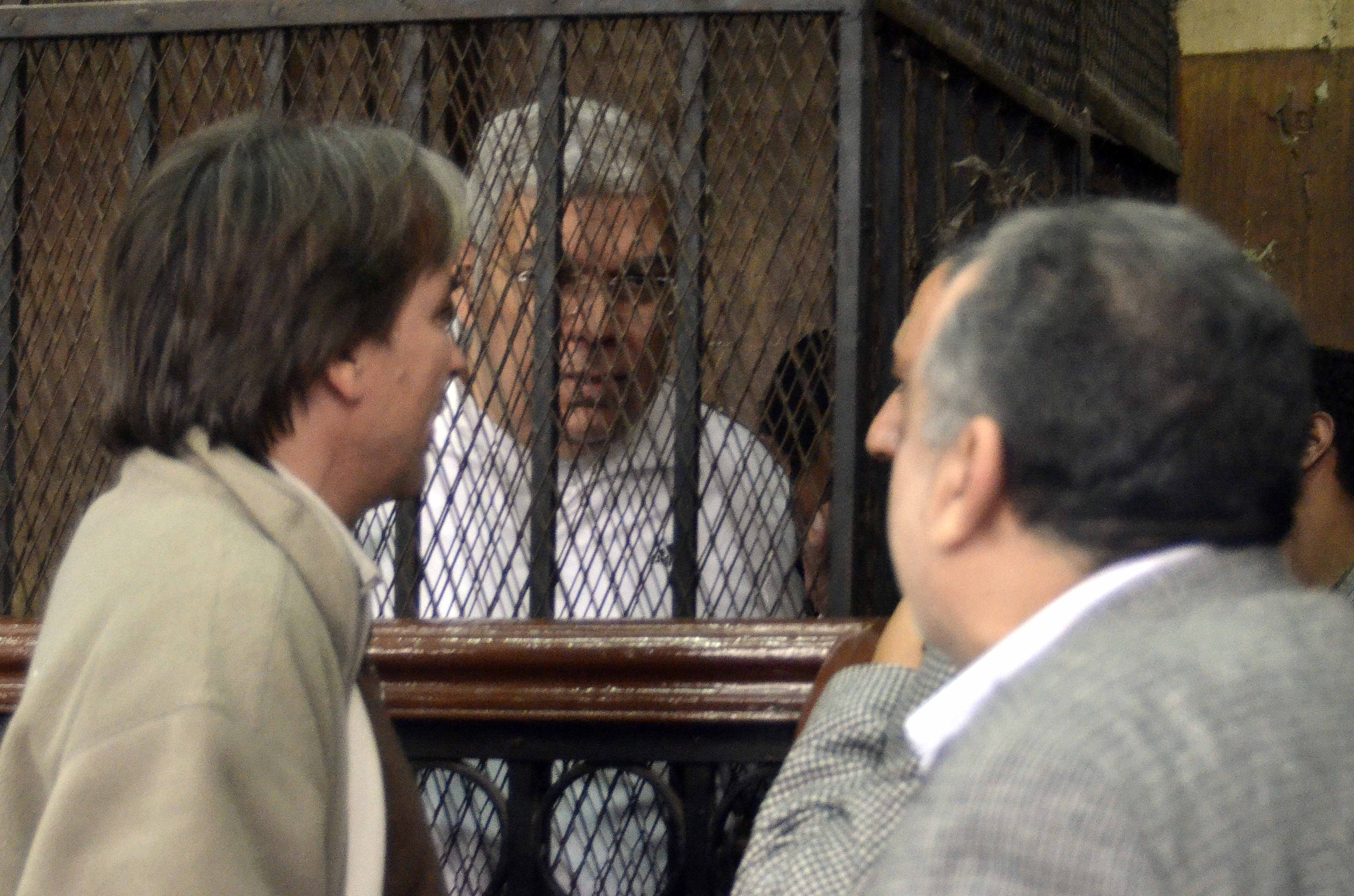 محاكمه عمرو عسل