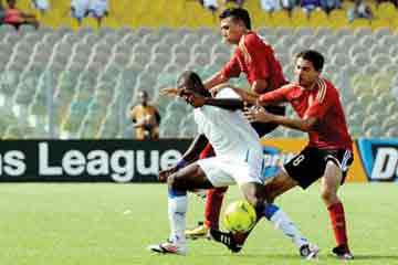 عبد الحفيظ: إجتياز الاختبارات شرط التعاقد مع مهاجمين أفارقة